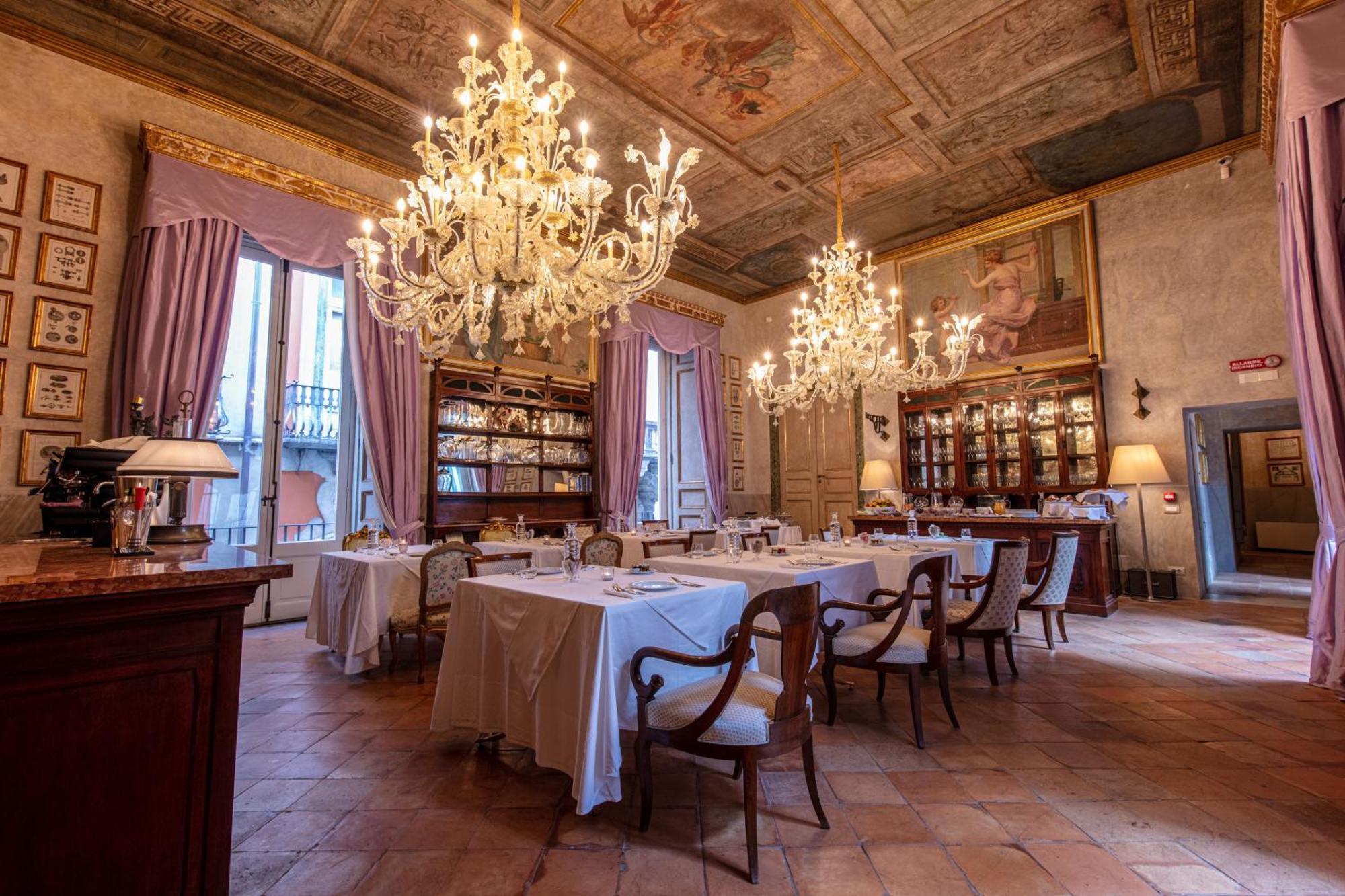 Palazzo Doria Napoli Hotel Exterior photo